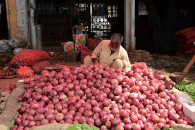 लाहौर के व्यापारियों ने भारत से सब्जी आयात की इजाजत मांगी