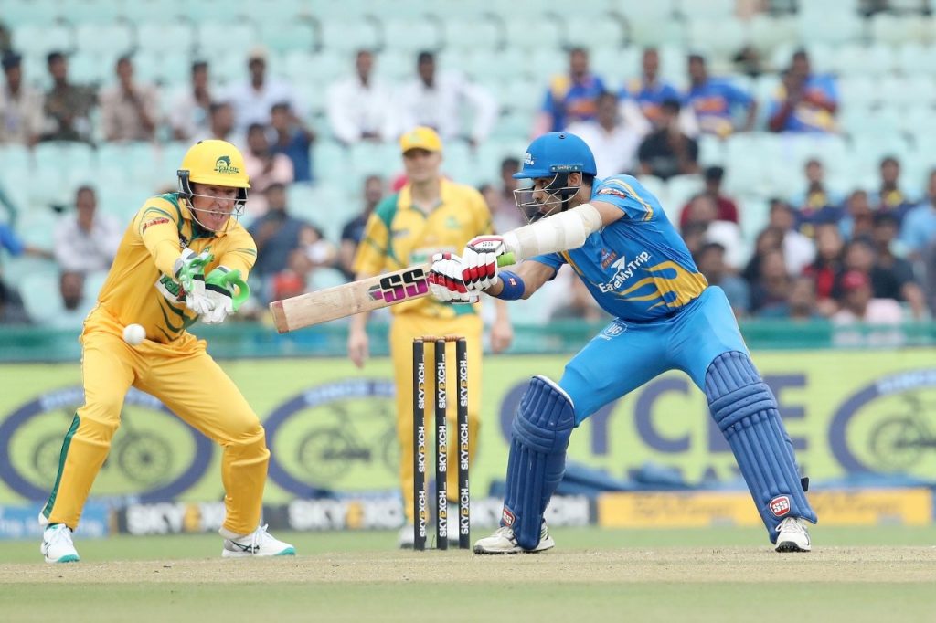 Road Safety World Series: इरफान पठान और नमन ओझा ने इंडिया लीजेंड्स को फाइनल में पहुंचाया