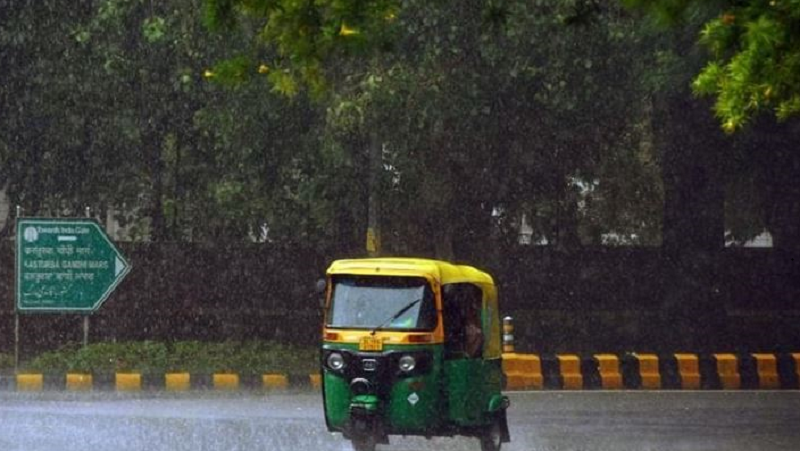यूपी-बिहार समेत 22 राज्यों में येलो अलर्ट, फिर बदला मौसम का मिजाज, जानिए कहां रहेगा बारिश का प्रकोप