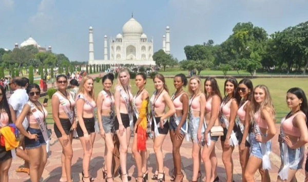 Agra: ताज की खूबसूरती पर फिदा हुईं 21 देशों की 38 सुपर मॉडल्स, कराया फोटोशूट