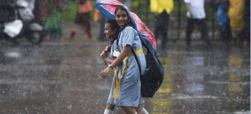 यूपी में भारी बारिश के चलते इन जिलों में स्कूल रहेंगे बंद