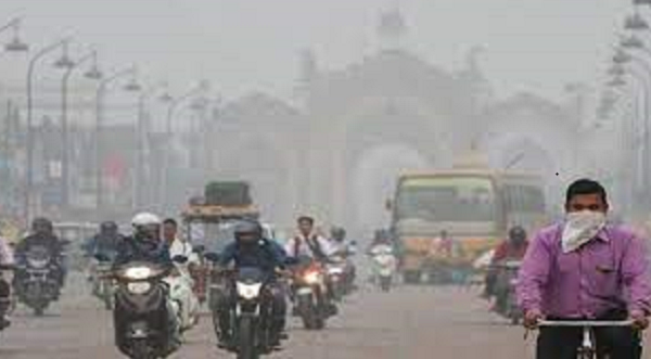 दिल्ली – एनसीआर में बढ़ा प्रदूषण, नोएडा में ‘गंभीर’ श्रेणी में पहुंचा AQI