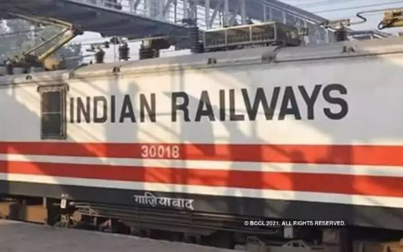 Indian Railway: देश के 40 रेलवे स्टेशनों का होगा कायाकल्प, जारी हुआ टेंडर