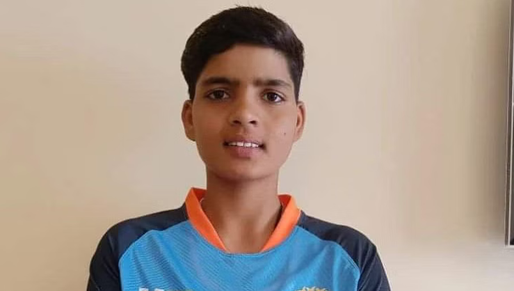UP: मजदूर की बेटी ने किया कमाल, भारतीय महिला अंडर-19 क्रिकेट टीम में हुआ चयन
