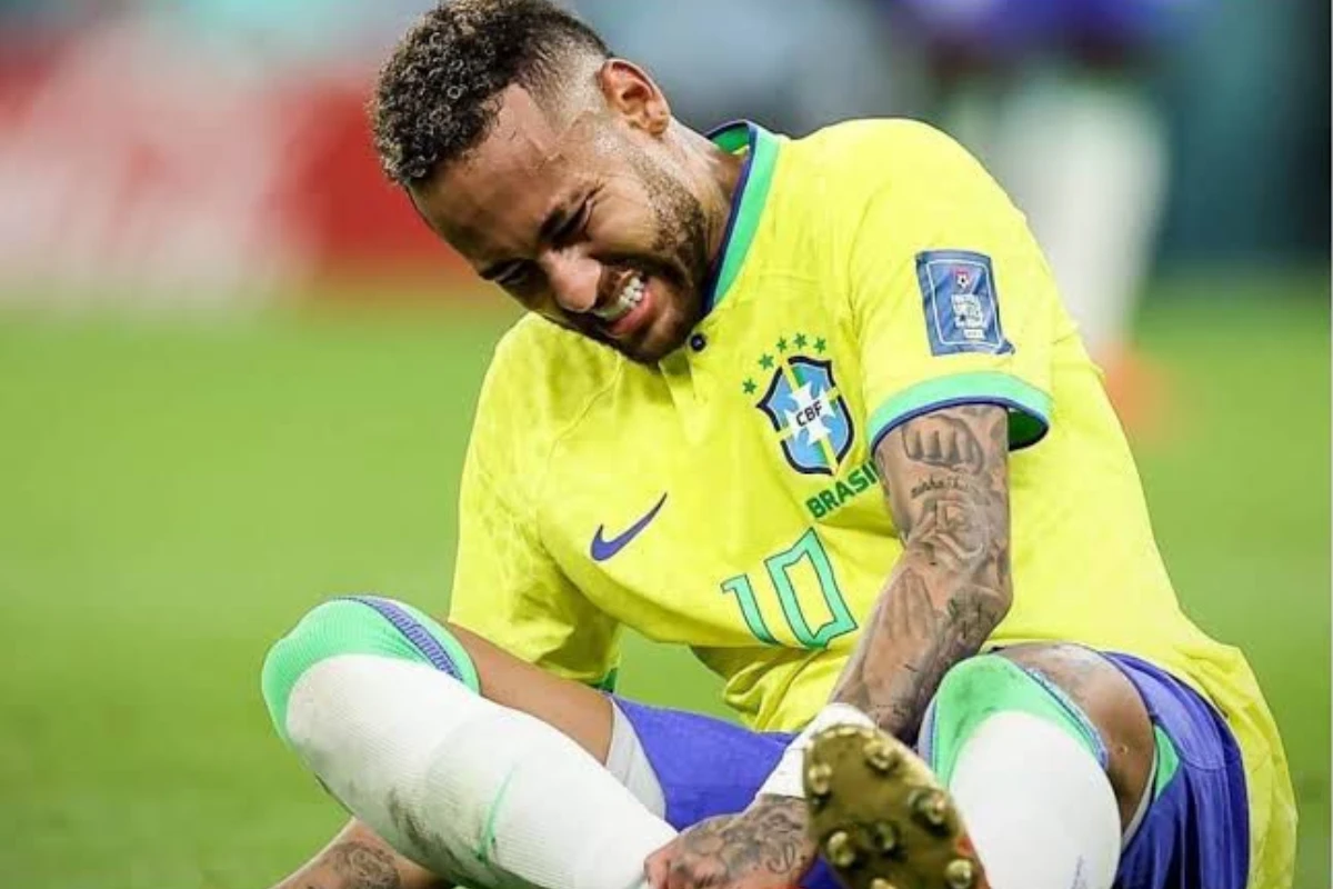 FIFA Diary: फुटबॉल के मैदान ही नहीं, प्यार में भी मिले हैं Neymar Jr को गहरे जख्म, कई बार टूटा दिल