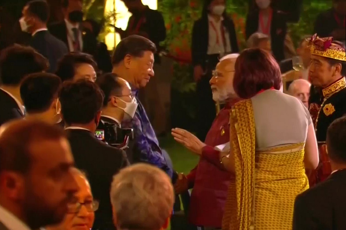 G20 Summit: डिनर पर PM मोदी और चीनी राष्ट्रपति शी जिनपिंग का आमना-सामना, ऐसे मिले दोनों नेता, देखिए वीडियो