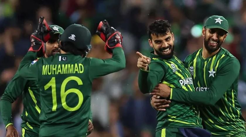 T20 World Cup: पाकिस्तान का 13 साल का सूखा खत्म, न्यूजीलैंड को सेमिफाइनल मुकाबले में हराकर फाइनल में मारी एंट्री