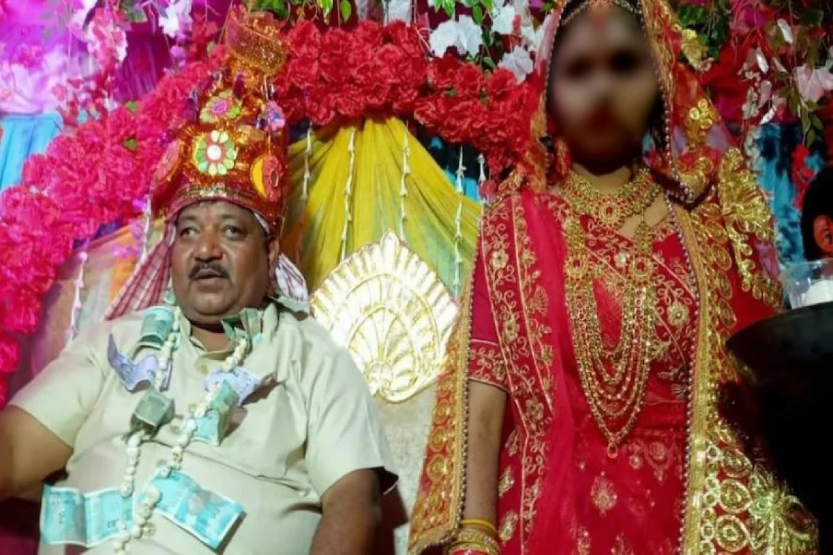 Bokaro: खुद को हिंदू बता नाबालिग से शादी की फिराक में था 50 साल का असलम, वरमाला के बाद मंडप में खुली पोल, परिजनों ने जमकर पीटा