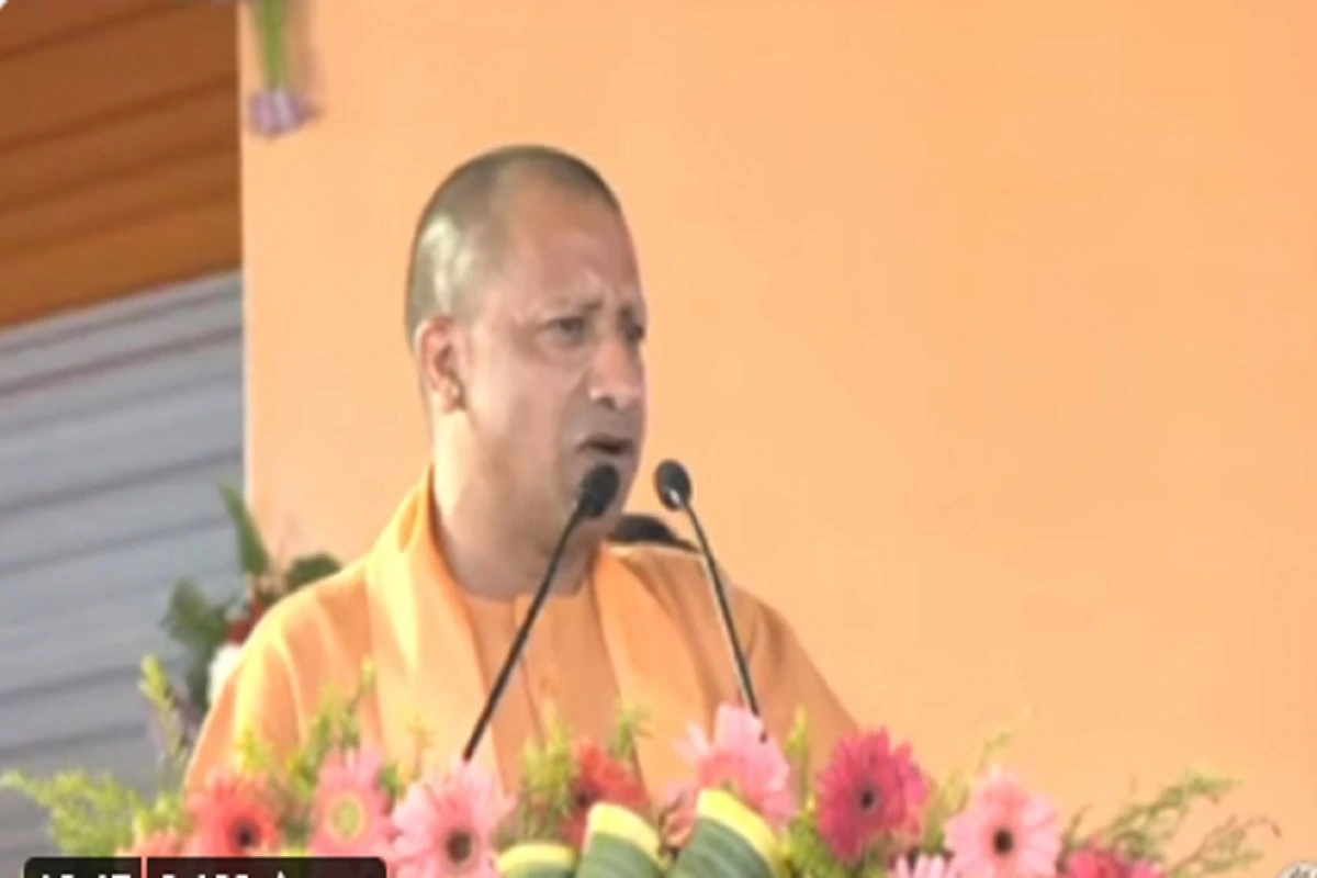 CM Yogi in Kanpur: ‘एक चौराहे पर छेड़खानी की तो अगले चौराहे पर पुलिस कर देगी ढ़ेर’- कानपुर में सीएम योगी