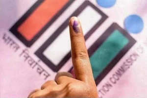 पूर्वांचल की गोरखपुर, घोसी और गाजीपुर समेत यूपी की 13 लोकसभा और सोनभद्र जिले की दुद्धी विधानसभा सीट के लिए मतदान आज