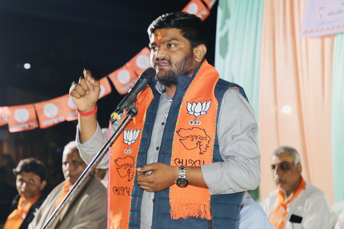 Gujarat Election: पाला बदलकर बीजेपी में आए हार्दिक-अल्पेश जीते, वडगाम से जीते जिग्नेश मेवानी