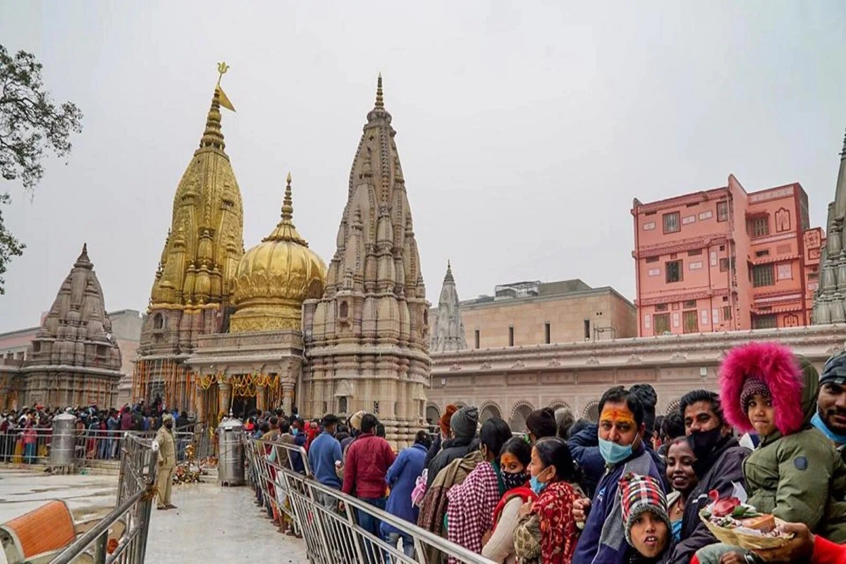 Varanasi: नए साल पर काशी विश्वनाथ मंदिर में होगा झांकी दर्शन, वीआईपी दर्शन पर रोक, 31 दिसंबर और 1 जनवरी के लिए नए नियम