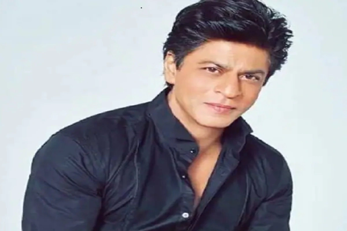 Shah Rukh Khan: पठान की रिलीज से पहले मां वैष्णो देवी के दरबार में पहुंचे शाहरुख खान, टेका माथा