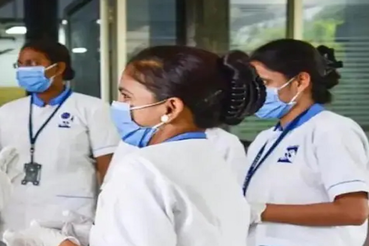 UP News: मेरठ मे स्टाफ नर्स की भर्ती में उजागर हुआ ‘नटवरलालों’ का बड़ा खेल, 90 पदों पर सीएमओ के नाम पर कर दी फर्जी नियुक्ति