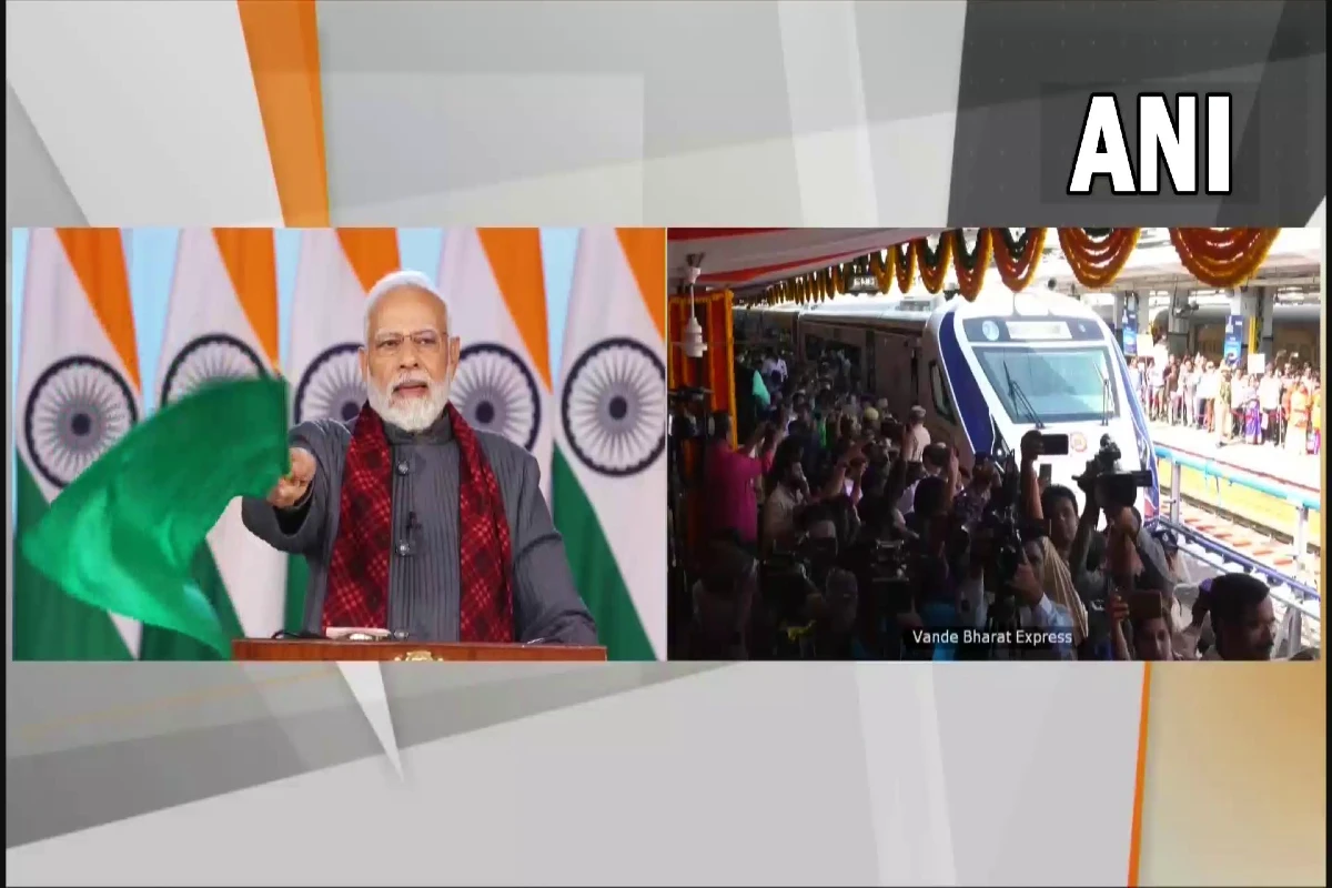 Vande Bharat Train: दक्षिण को वंदे भारत की सौगात, PM मोदी ने हरी झंडी दिखाकर रवाना की ट्रेन