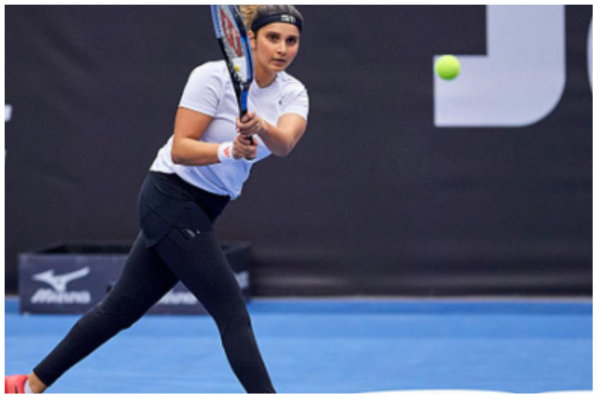 Australian Open: हार के साथ महिला युगल में सानिया मिर्जा की चुनौती समाप्त, मिश्रित युगल में उम्मीदें बरकरार