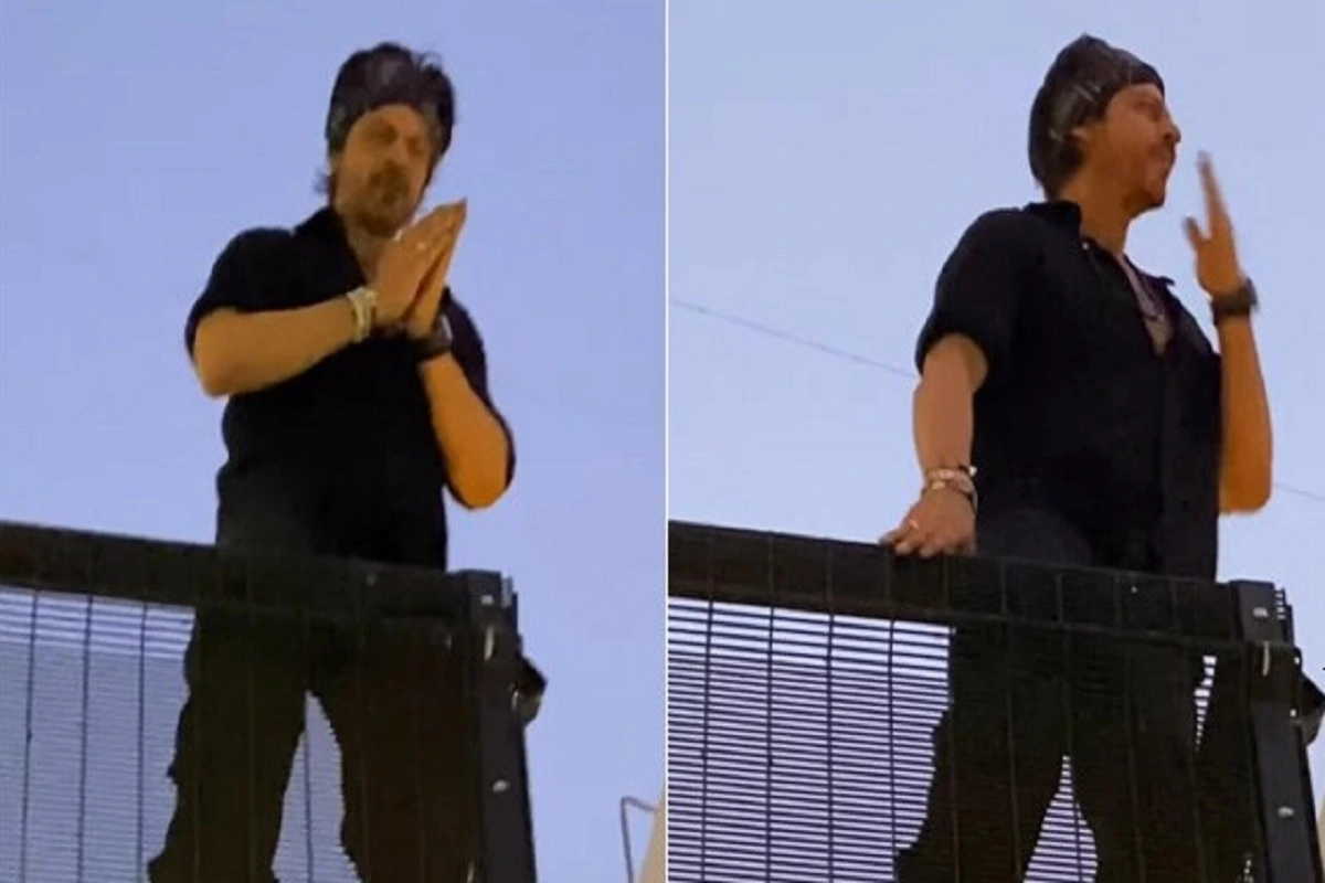 Shah Rukh Khan: पठान की सफलता के बाद ‘मन्नत’ पर उमड़ी फैंस की भीड़, बालकनी में चढ़ किंग खान ने किया डांस