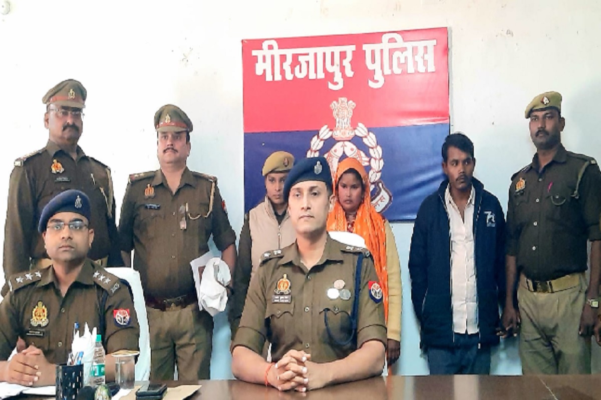 Mirzapur News: लुटेरी दुल्हन चढ़ी पुलिस के हत्थे, जानें कैसे करती थी दुल्हों का शिकार