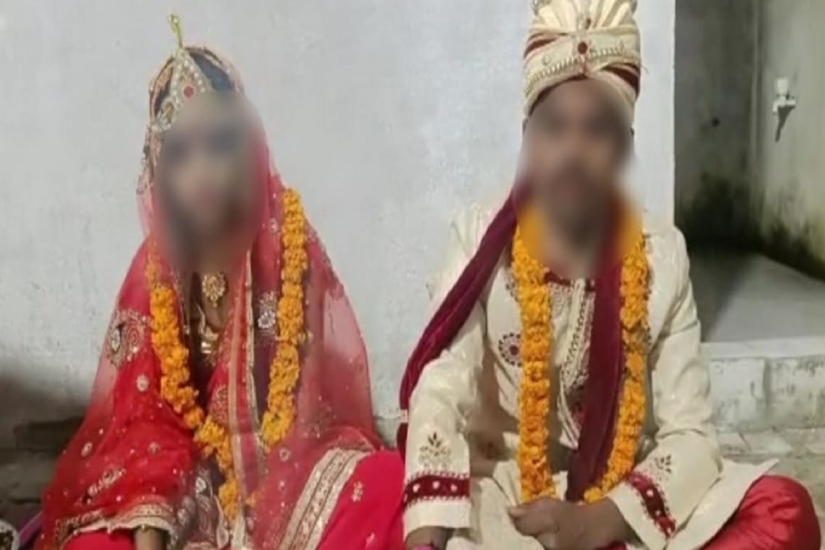 UP News: प्रेमी संग सात फेरे के लेने के लिए मुस्लिम युवती ने अपनाया हिंदू धर्म, महिमा बनकर की शादी, पति की सुरक्षा के लिए लगाई पुलिस से गुहार 