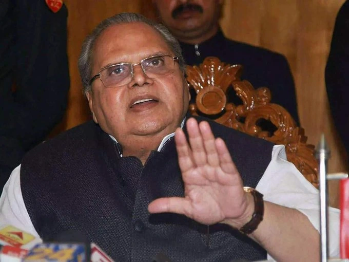 Satya Pal Malik CBI Summons: सत्यपाल मलिक मामले में आया नया मोड़- CBI के दफ्तर नहीं जाएंगे पूर्व राज्यपाल, बोले- मुझे कोई समन नहीं मिला है