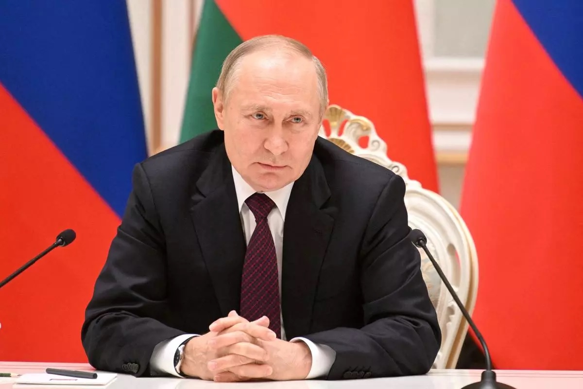 Russia Ukraine War: इंटरनेशनल कोर्ट ने रूसी राष्ट्रपति पुतिन के खिलाफ जारी किया अरेस्ट वारंट, वॉर क्राइम का आरोप
