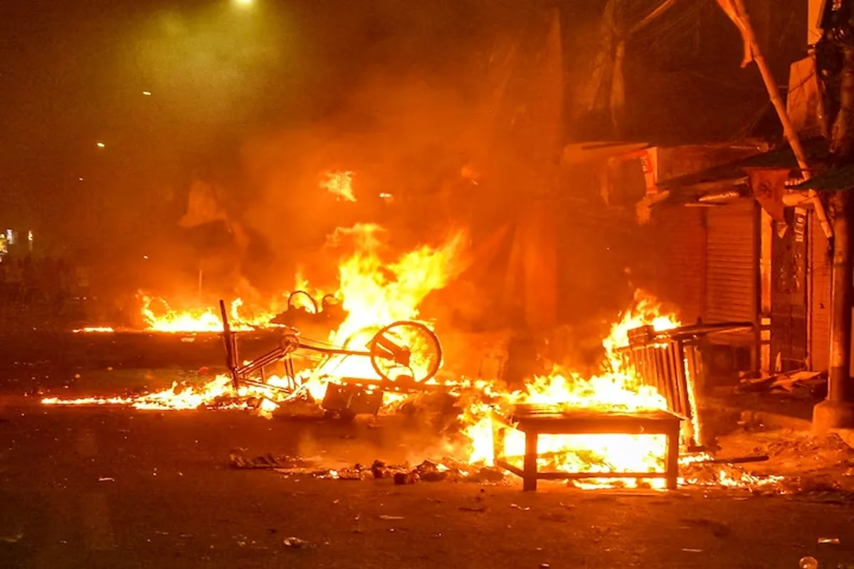Ram Navami Violence: बिहार और बंगाल में क्यों थम नहीं रहा बवाल, दंगे रोकने में सरकारें फेल या फिर वोट का ‘खेल’ ?