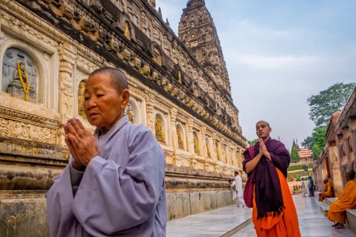 बौद्ध धर्म की भारतीय उत्पत्ति और आज की आधुनिक दुनिया में इसका महत्व
