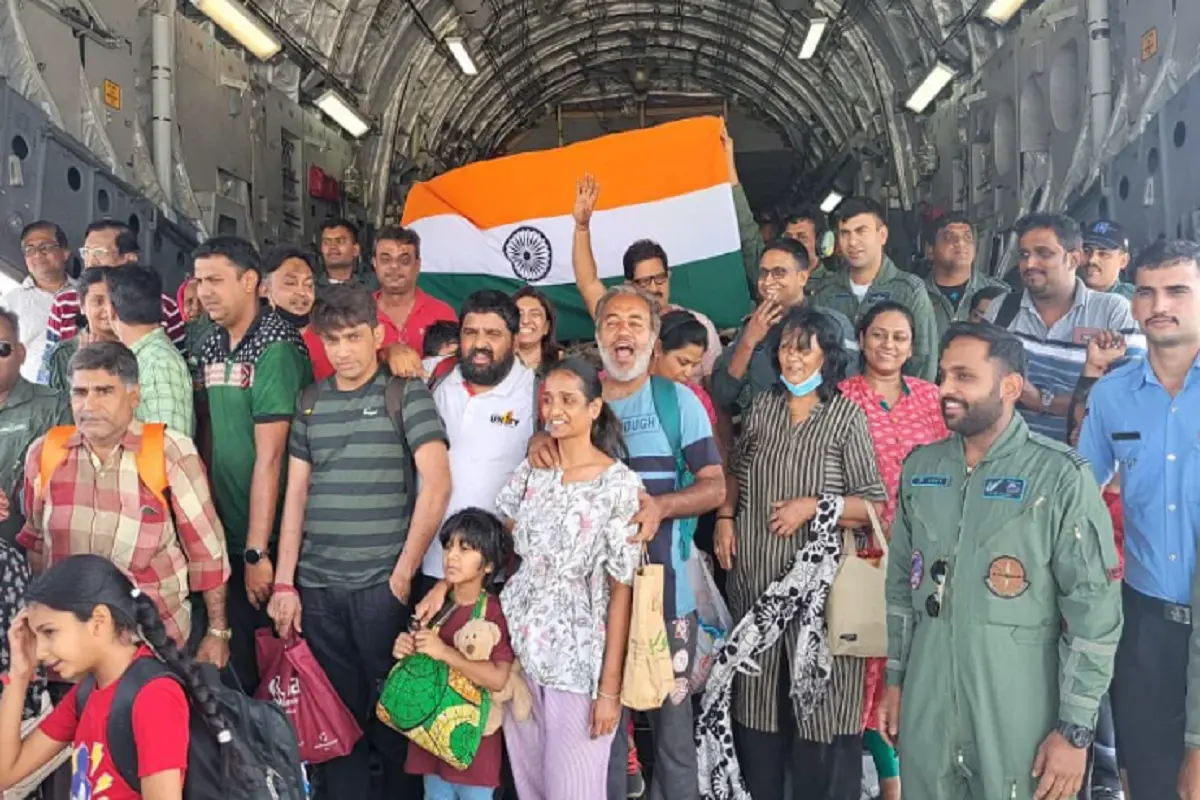 Operation kaveri: सूडान से ‘ऑपरेशन कावेरी’ के तहत अब तक वापस लाए गए 3800 भारतीय, विदेश मंत्रालय ने दी जानकारी
