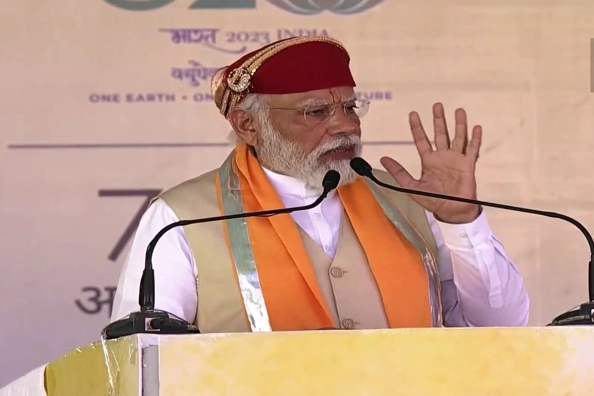 PM Modi in Rajasthan: कुछ लोग विकृत विचारधारा के शिकार, नहीं चाहते अच्छा होते देखना- राजस्थान में पीएम मोदी