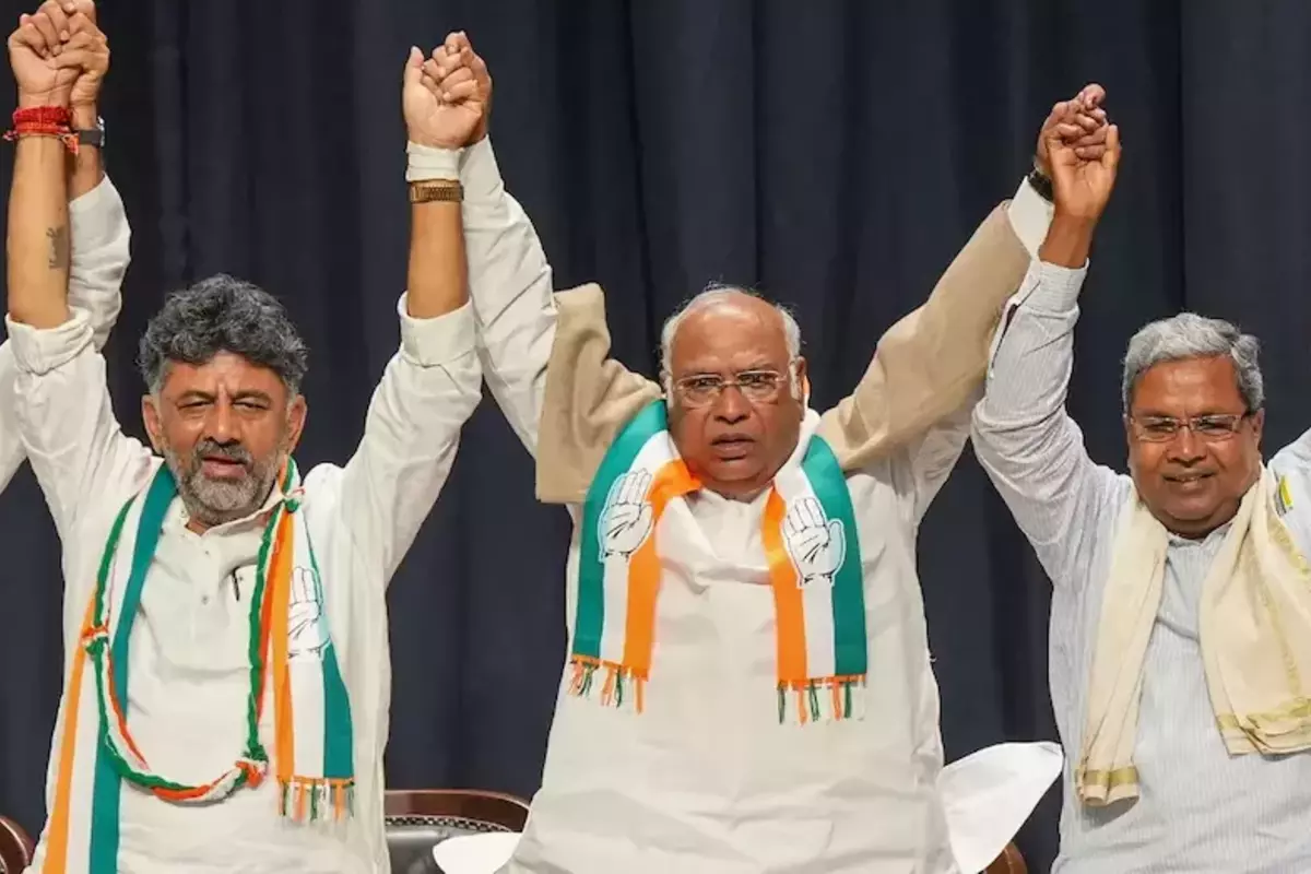 Karnataka: सीएम पर सस्पेंस खत्म, सिद्धारमैया के सिर सजेगा मुख्यमंत्री का ताज, डीके शिवकुमार बनेंगे डिप्टी CM, पार्टी ने किया अधिकारिक ऐलान