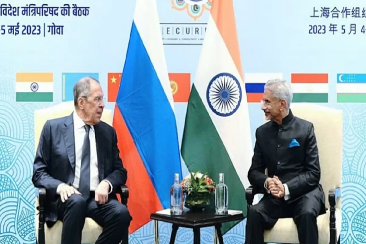 विदेश मंत्री एस जयशंकर और उनके रूसी समकक्ष लावरोव ने भारत-रूस संबंधों की समीक्षा की