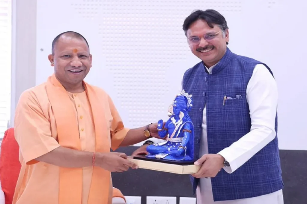 cm yogi and rajeshwar singh