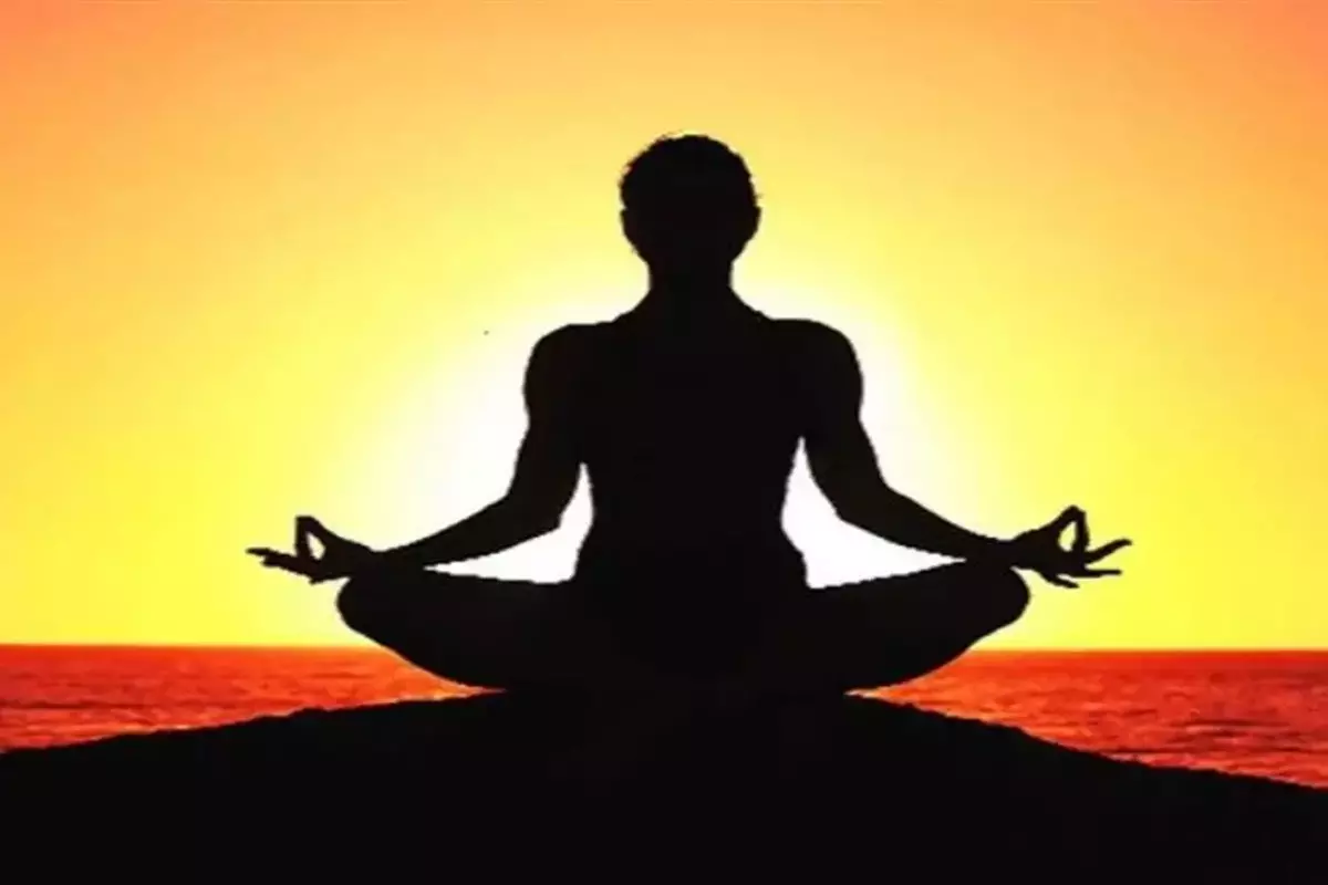 World Yoga Day: योग दिवस पर आज सूरत में 1.25 लाख लोग एक साथ करेंगे Yoga, गिनीज बुक में दर्ज होगा नाम