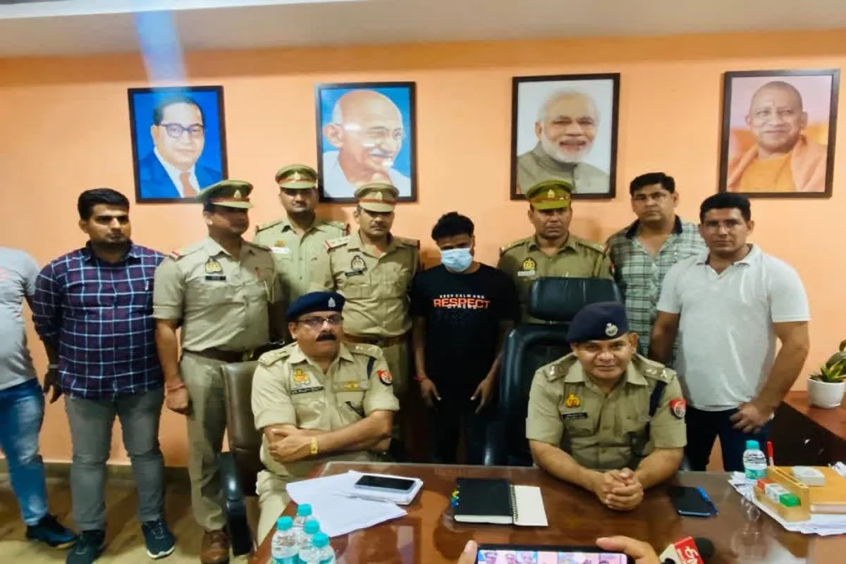 6 साल के बच्चे की हुई थी किडनैपिंग, 12 घंटे के भीतर नोएडा पुलिस ने बदमाश को किया अरेस्ट, जानिए कैसे टी-शर्ट पर लिखे एक स्लोगन ने केस को कर दिया सॉल्व