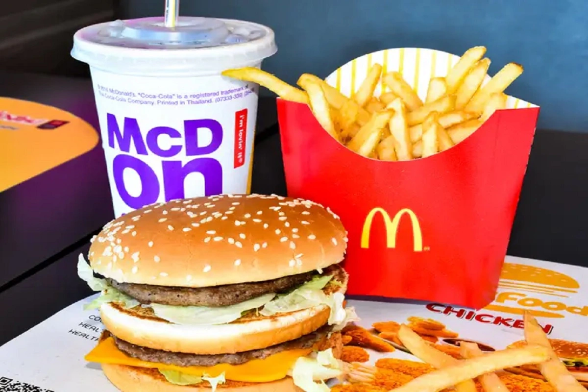 McDonald’s के बर्गर से टमाटर हुआ गायब, कंपनी को नहीं मिल रहे अच्छी क्वालिटी के टमाटर