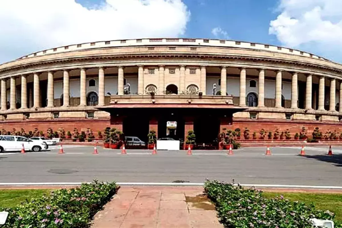 Parliament Monsoon Session: विपक्ष के हंगामे के बीच 24 जुलाई सुबह 11 बजे तक स्थगित हुई लोकसभा की कार्यवाही