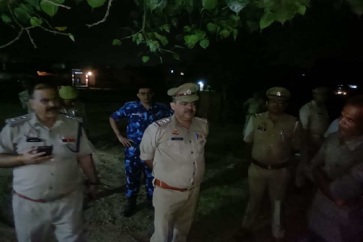 Bareilly News: जोगी नवादा और चक महमूद में कांवड़ यात्रा की अनुमति नहीं, फोर्स तैनात, पुलिस ने किया फ्लैग मार्च