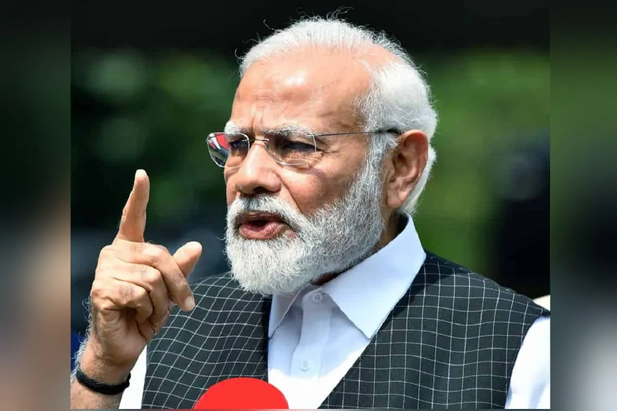 “INDIA बनाम भारत पर नहीं, सनातन धर्म पर मजबूती से बोलो”, PM Modi का मंत्रियों को हिदायत
