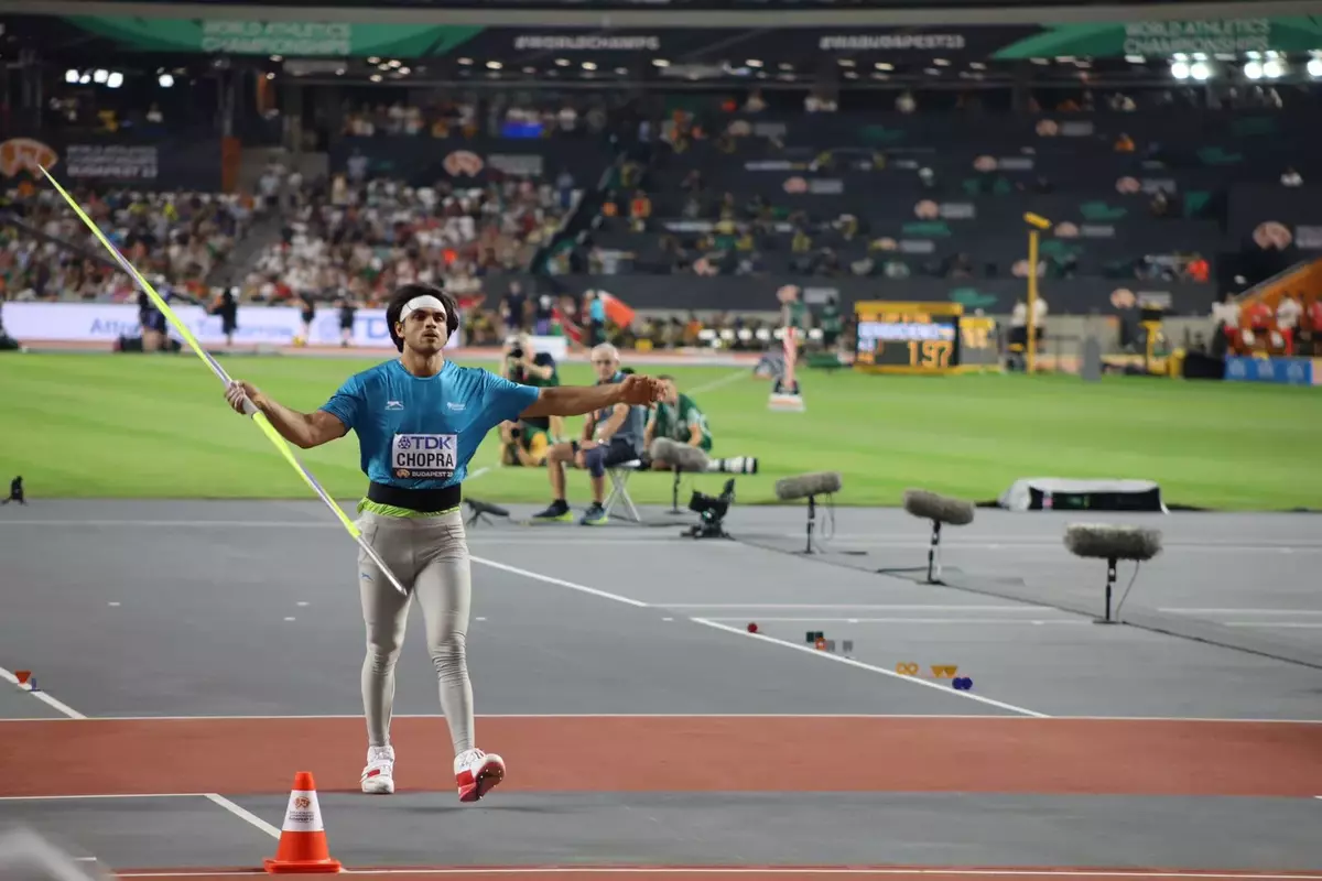 World Athletics Championships: गोल्डन ब्वॉय ने फिर रचा इतिहास, पीएम मोदी बोले- जुनून, समर्पण और श्रेष्ठता का प्रदर्शन, सेना ने भी दी बधाई