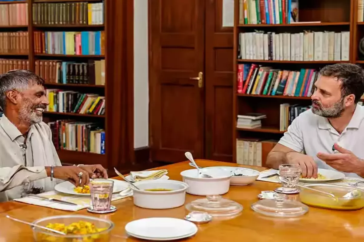 रामेश्वर का भावुक कर देने वाला VIDEO हुआ था वायरल, अब राहुल गांधी ने घर बुलाया, साथ में खाया खाना