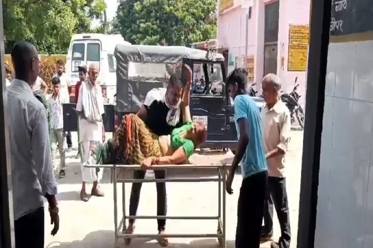 Agra Accident: आगरा में भीषण हादसा, दो ऑटो की टक्कर में सैनिक की पत्‍नी की मौत