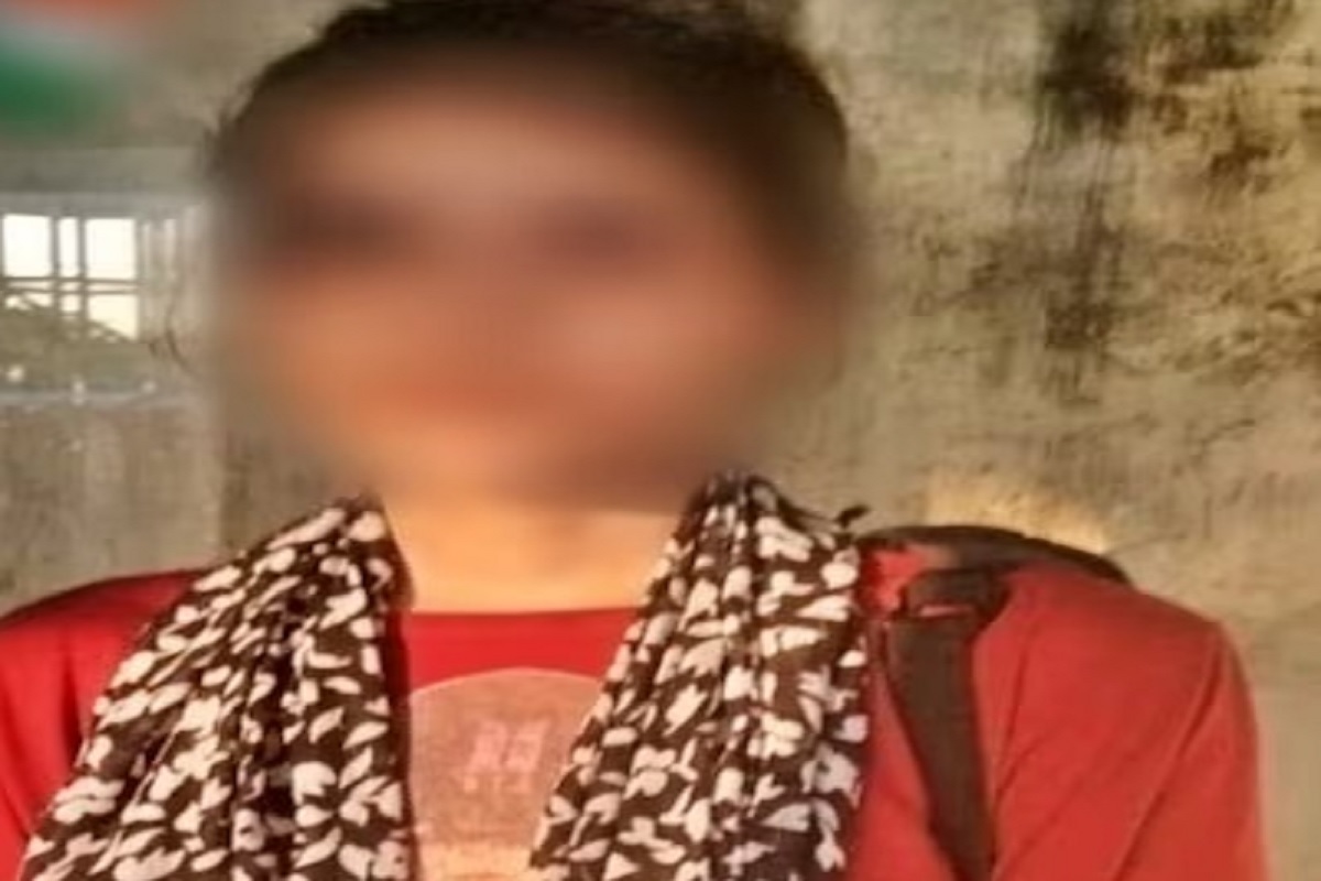 UP News: “दोस्त से मिलने पाकिस्तान से भारत आई हूं, मेरे डॉक्यूमेंट खो गए हैं…” पूछताछ में नाबालिग लड़की ने किए चौंकाने वाला खुलासे