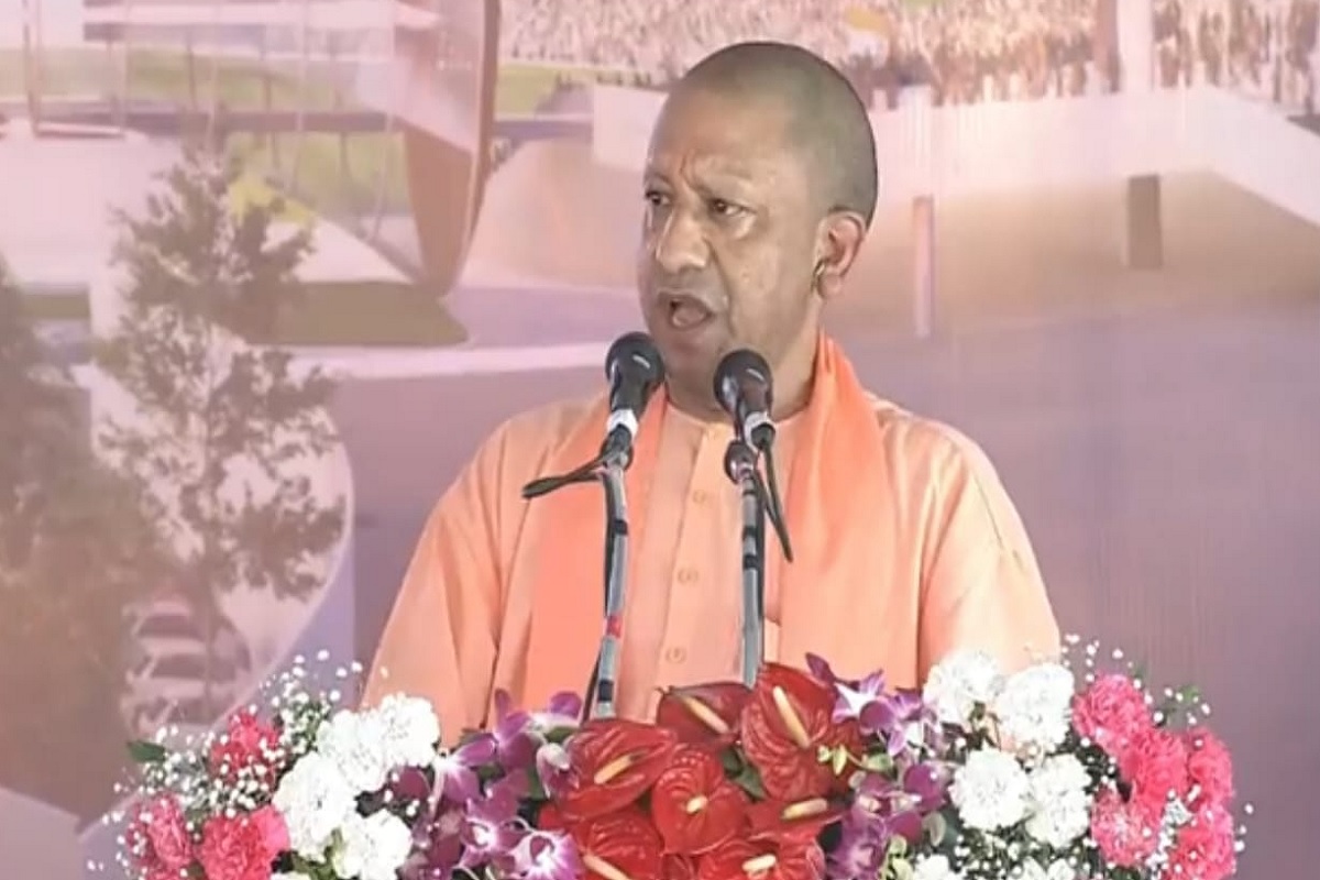 Yogi Adityanath News: ब्रिटेन की संसद में गूंजा सीएम योगी का नाम, ब्रिटिश सांसद ने की जमकर तारीफ