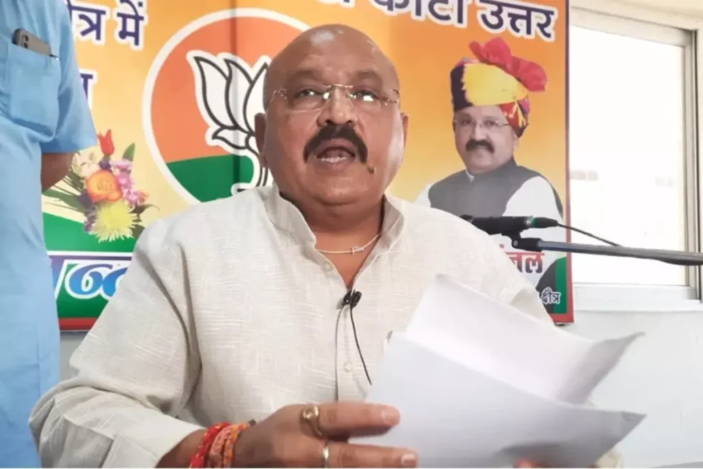 भाजपा के पूर्व विधायक प्रह्लाद गुंजल