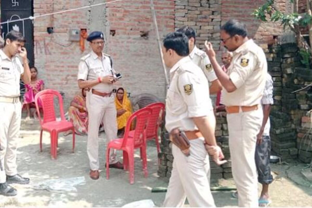 Bihar में फिर जहरीली शराब को लेकर हंगामा, 2 लोगों की संदिग्ध हालत में मौत, पुलिस और परिजनों में ठनी