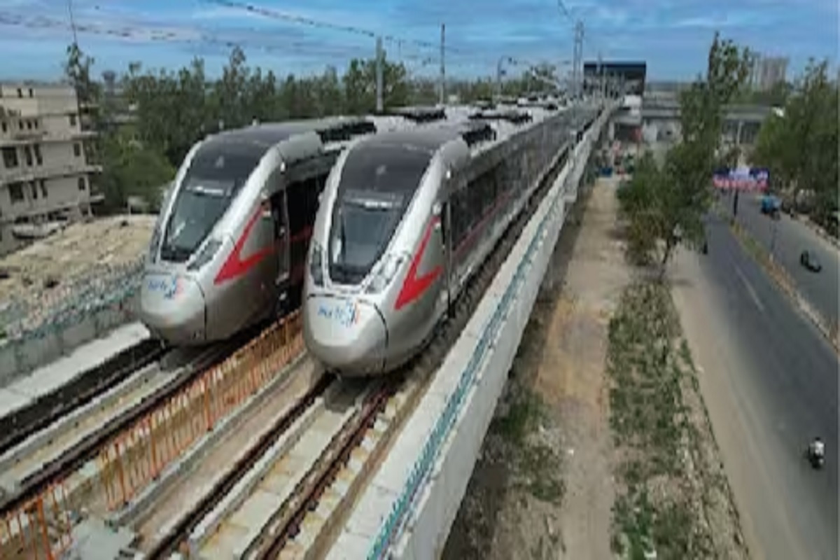 Delhi-Meerut RRTS: यात्रियों के लिए इस दिन से शुरू होगी RapidX ट्रेन, पीएम मोदी करेंगे उद्घाटन, जानें कैसे करेंगे टिकट बुक और कितना होगा किराया?