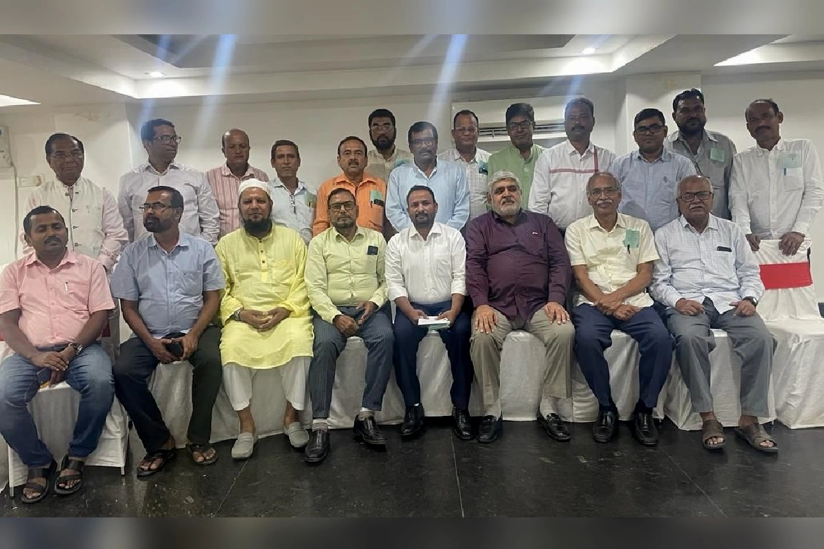 ऑल इंडिया मुस्लिम मजलिस ए मुशावरत के पदाधिकारियों की असम के प्रमुख नेताओं और संगठनों के साथ बैठक, इन मुद्दों पर हुई चर्चा