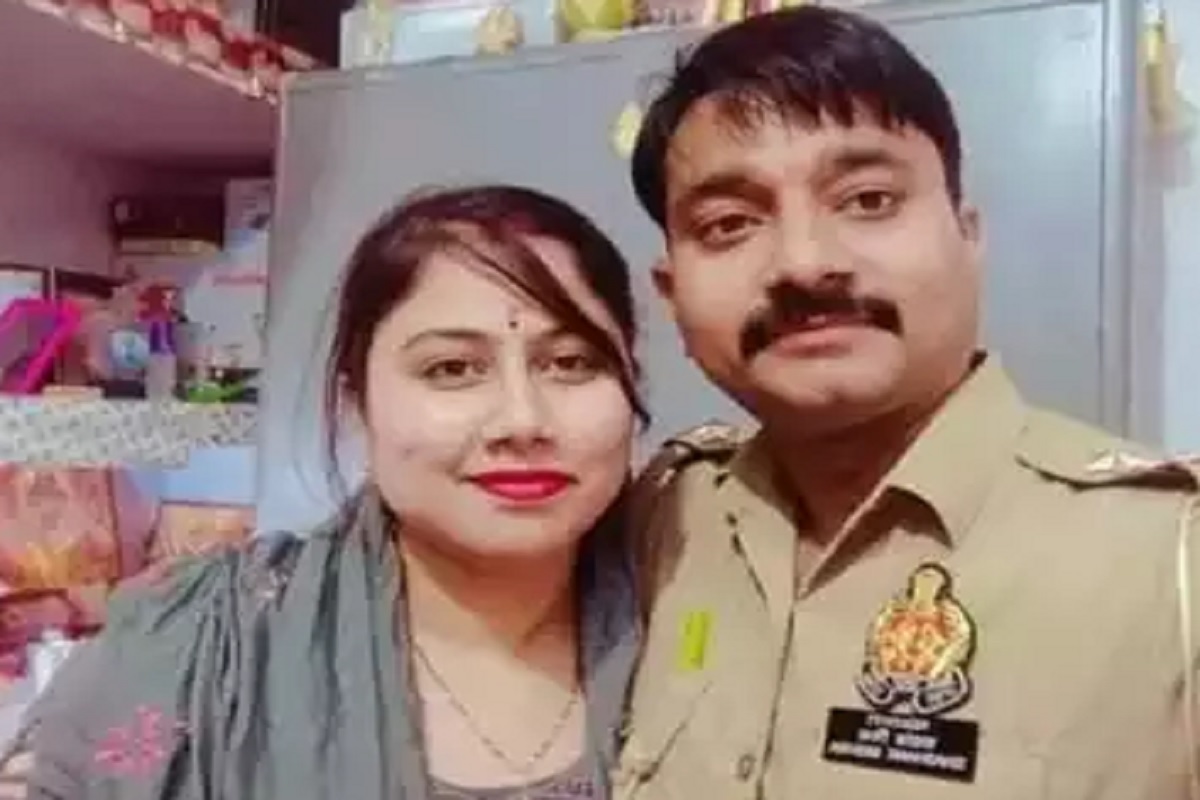 Jhansi Crime: देर से घर आने पर पत्नी ने टोका! गुस्साए दारोगा ने सर्विस पिस्टल से मार दी गोली, सस्पेंड