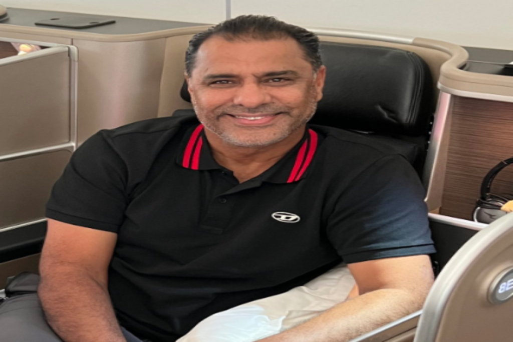 Waqar younis