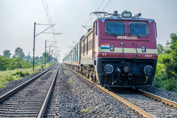 Navratri Special Train: शारदीय नवरात्र से पहले रेलवे ने श्रद्धालुओं को दी सौगात, वैष्णो देवी के चलेंगी स्पेशल ट्रेनें, जानें पूरा शेड्यूल
